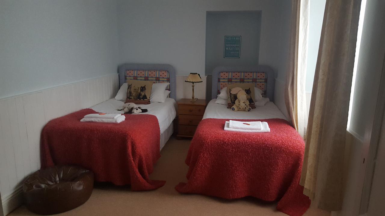 Cresswell Arms Hotel Малтън Екстериор снимка